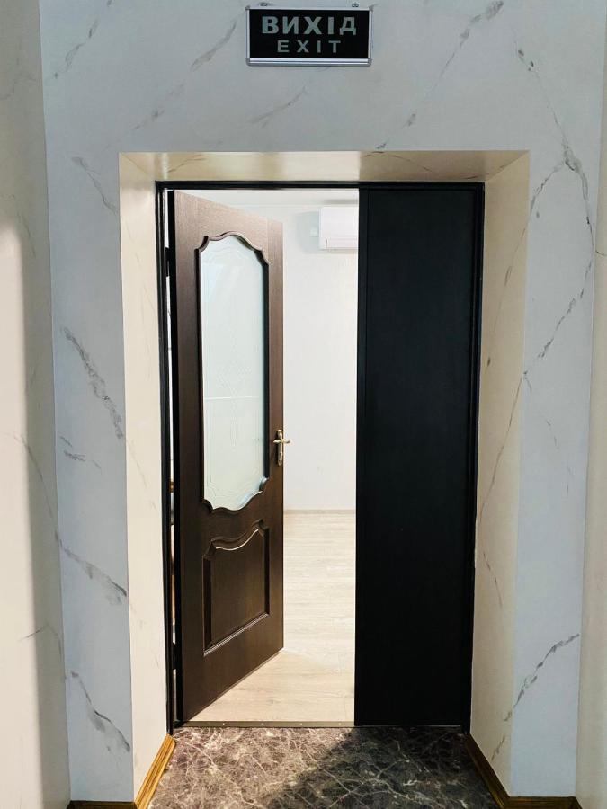 Під Явором New Hotel Drogomirchany Kültér fotó