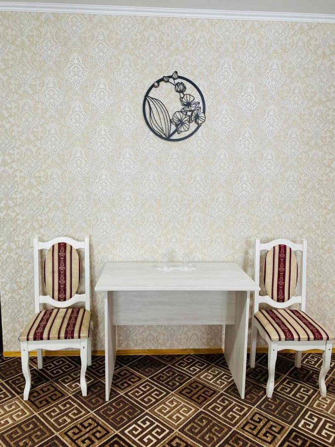 Під Явором New Hotel Drogomirchany Kültér fotó